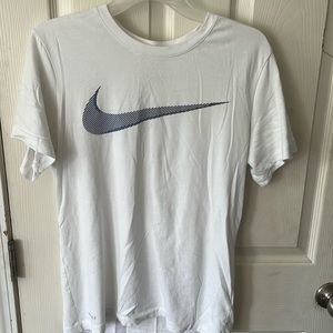 Nike SS T-shirt. Size Small. White Dri Fit